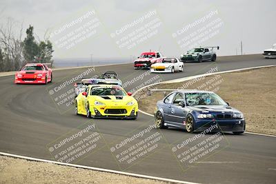 media/Jan-26-2025-CalClub SCCA (Sun) [[cfcea7df88]]/Group 5/Race/